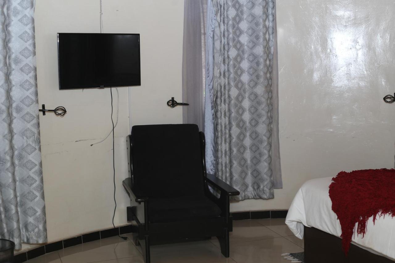 Mawuya Lodge Victoria Falls Exterior foto